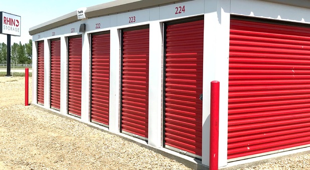 Rhino Self Storage Brooks, AB