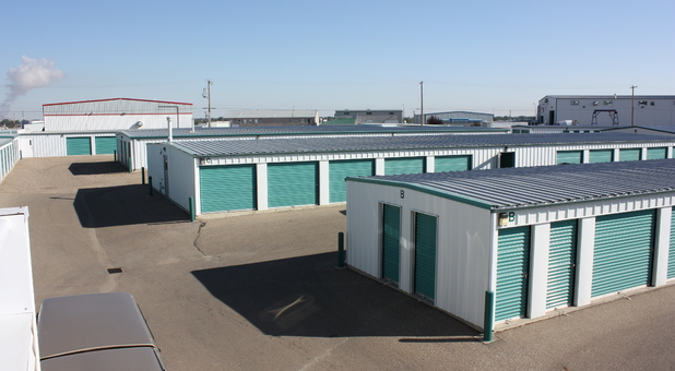 Self Storage in Medicine Hat, AB